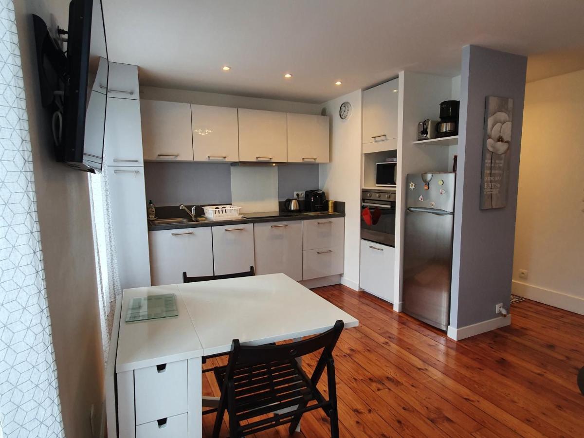 Appartement T2 4 Personnes Wifi Et Climatisation Bagneres-de-Luchon Екстер'єр фото